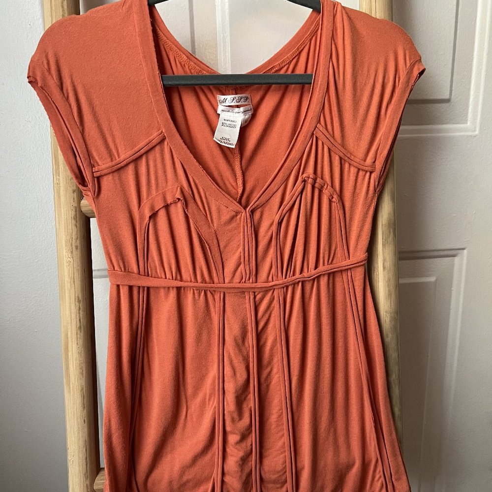Women's Top